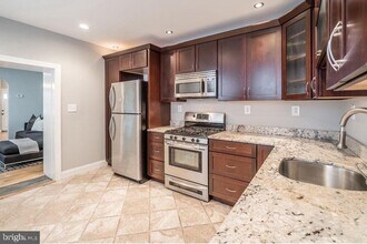 132 Krams Ave in Philadelphia, PA - Building Photo - Building Photo