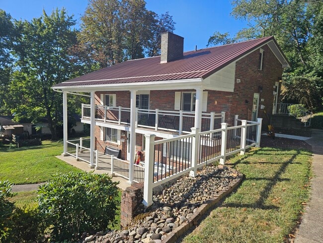811 Painter St, Unit 811