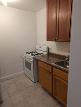 4421 N Broadway St, Unit R in Chicago, IL - Building Photo - Building Photo