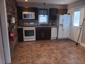 1810 Normandy Ave in Deptford, NJ - Building Photo - Building Photo