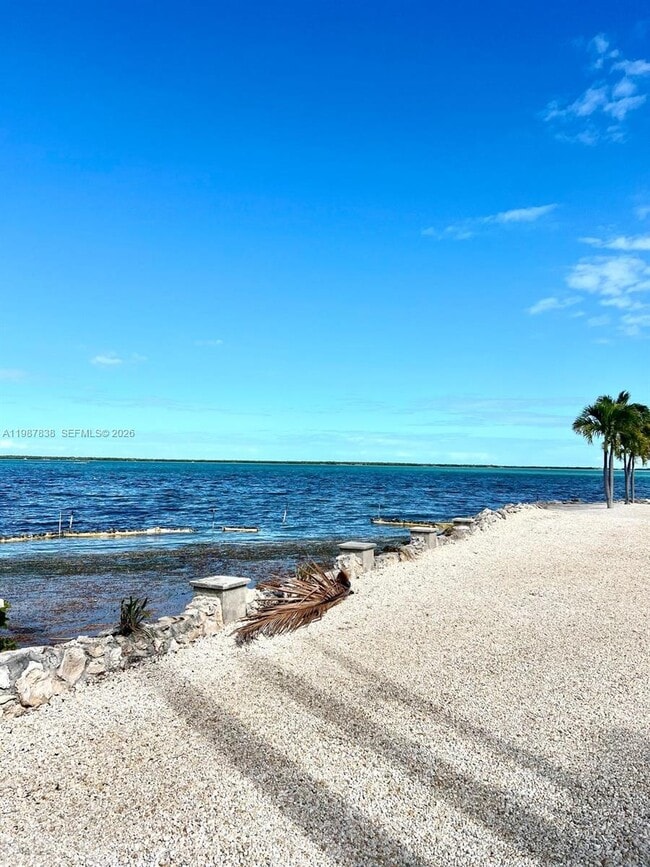 31107 Ave I in Big Pine Key, FL - Building Photo - Building Photo