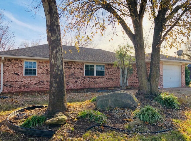 property at 1203 E Pecan St