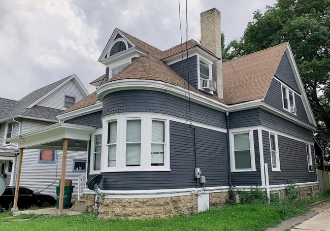 property at 844 Haskell Ave