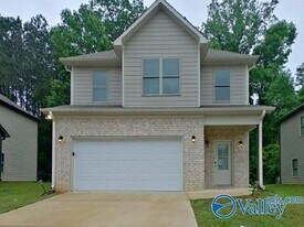 11401 Crimson Ridge Rd in Brookwood, AL - Building Photo