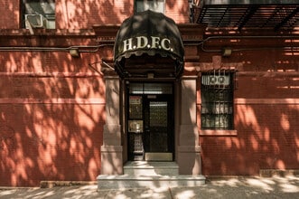 1421 Amsterdam Ave in New York, NY - Building Photo - Building Photo