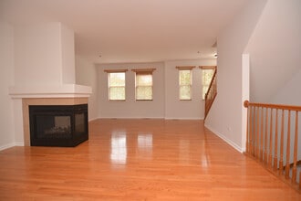 4756 N Lamon Ave in Chicago, IL - Building Photo - Building Photo