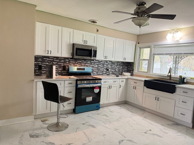 500 Peale St in Joliet, IL - Foto de edificio - Building Photo