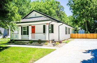 1334 S Florence Ave in Springfield, MO - Building Photo