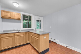 49 Grandview Dr in Ridgefield, CT - Building Photo - Building Photo