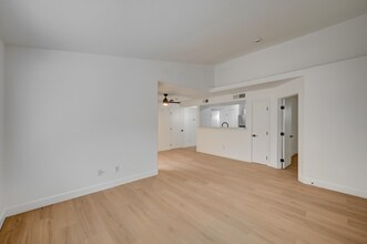 2300 E Silverado Ranch Blvd in Las Vegas, NV - Building Photo - Building Photo