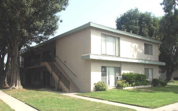 12552 Shelley Dr in Garden Grove, CA - Building Photo - Building Photo