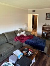 2076 Chateau Ct, Unit Cyle’s Condo in Grafton, WI - Foto de edificio - Building Photo