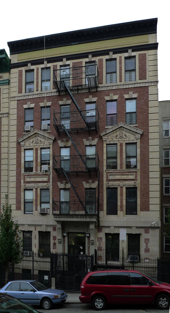 523 W 134th St in New York, NY - Foto de edificio - Building Photo