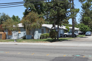 1917 Sunny Vista Ave Apartments