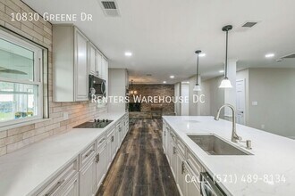 10830 Greene Dr in Lorton, VA - Building Photo - Building Photo