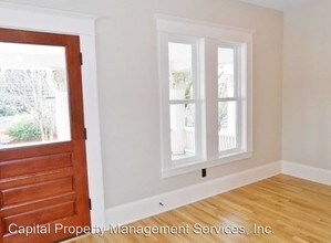 1513 SE Morrison St in Portland, OR - Building Photo - Building Photo