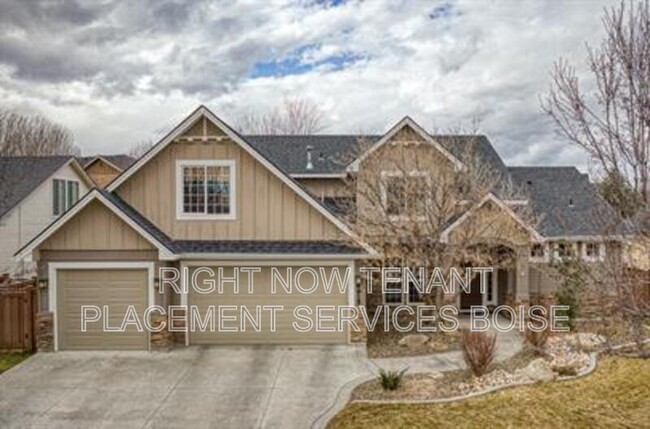 4915 S Townsend Pl in Boise, ID - Foto de edificio - Building Photo