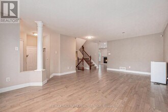 57 Collington St in Ottawa, ON - Building Photo - Building Photo