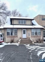 465 Main  2 in Wallington, NJ - Building Photo