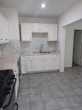 955 Cloverdale Dr in Mobile, AL - Building Photo - Building Photo