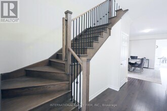 327 Northglen Blvd in Bowmanville, ON - Building Photo - Building Photo