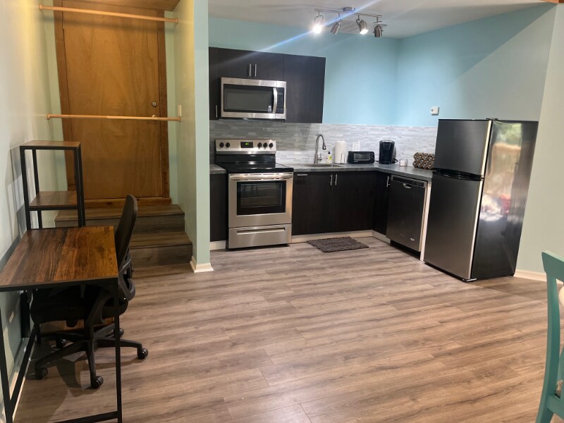 3848 Floyd Rd in Tampa, FL - Foto de edificio