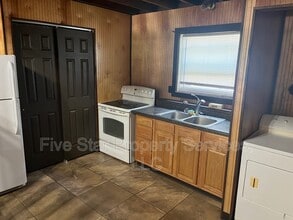 524 E Ridgely Ave in Springfield, IL - Building Photo - Building Photo