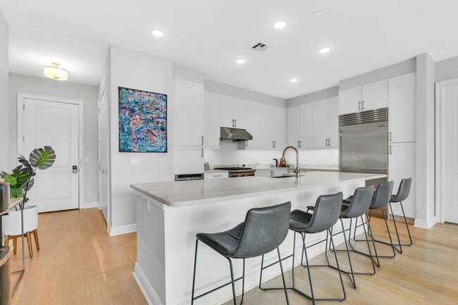 property at 3 Somerset Ln