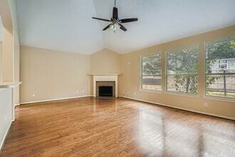 14906 White Forge Ln in Sugar Land, TX - Building Photo - Building Photo