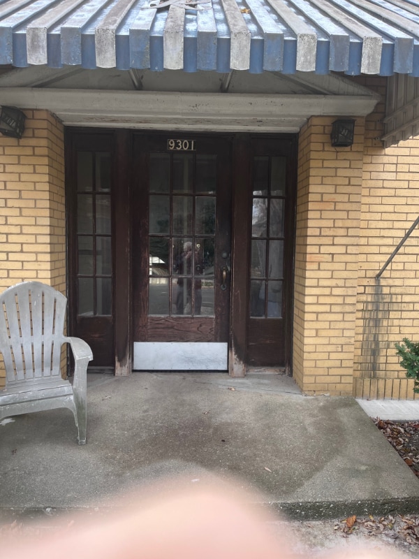 9301 Washington Ave in Brookfield, IL - Foto de edificio - Building Photo