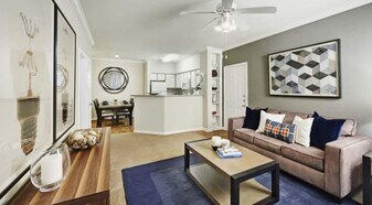 12250 S Kirkwood Rd in Stafford, TX - Building Photo