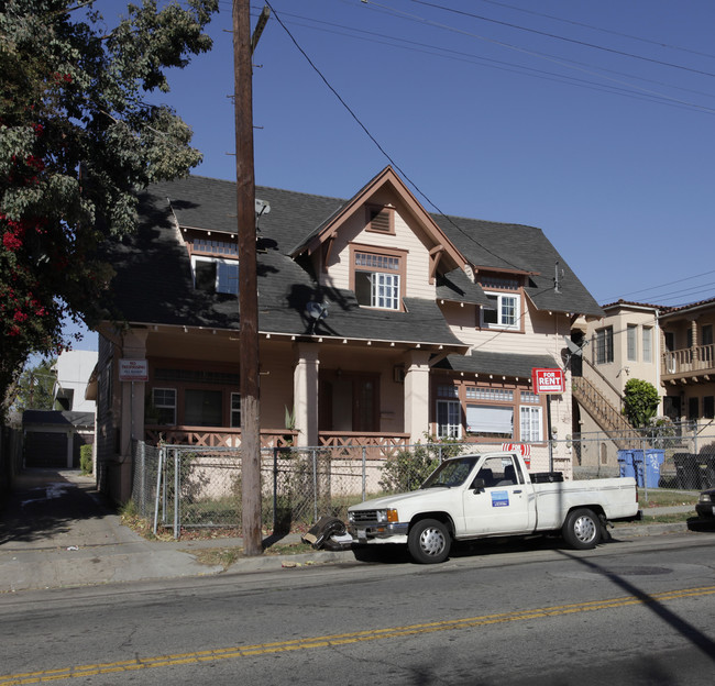 3921-3923 Melrose Ave in Los Angeles, CA - Building Photo - Building Photo