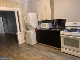 6012 Ogontz Ave in Philadelphia, PA - Building Photo