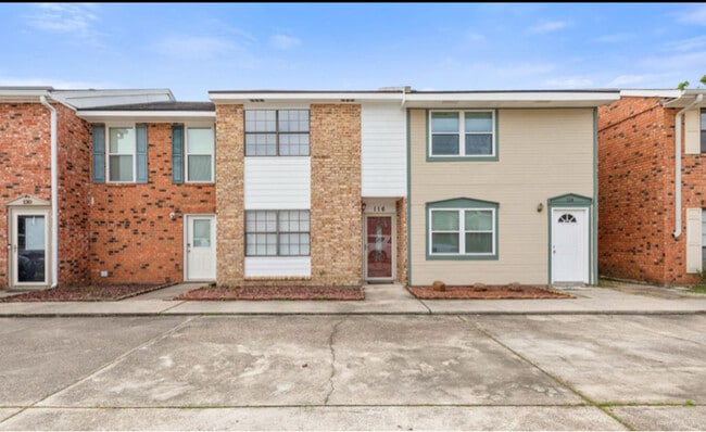 property at 116 Southfield Pkwy