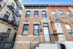 803 WEST St in Union City, NJ - Building Photo