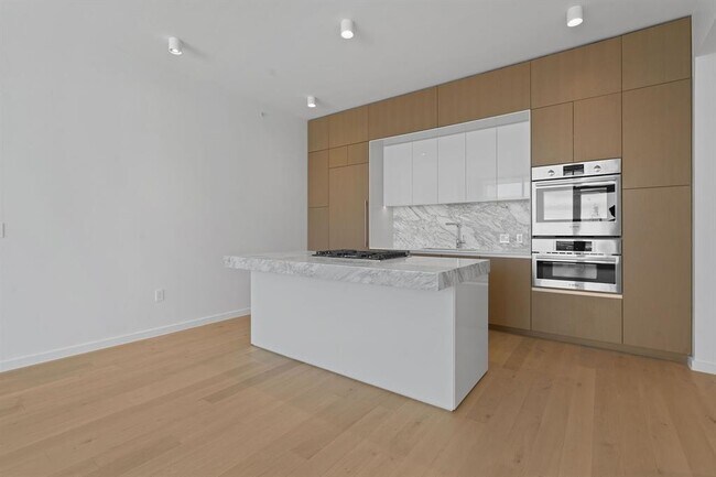 313 W 17th St in Austin, TX - Building Photo - Building Photo