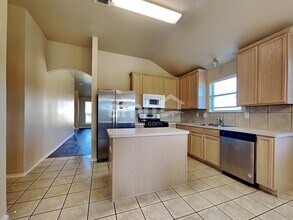 2703 Pleasant Hill Rd in Grand Prairie, TX - Building Photo - Building Photo