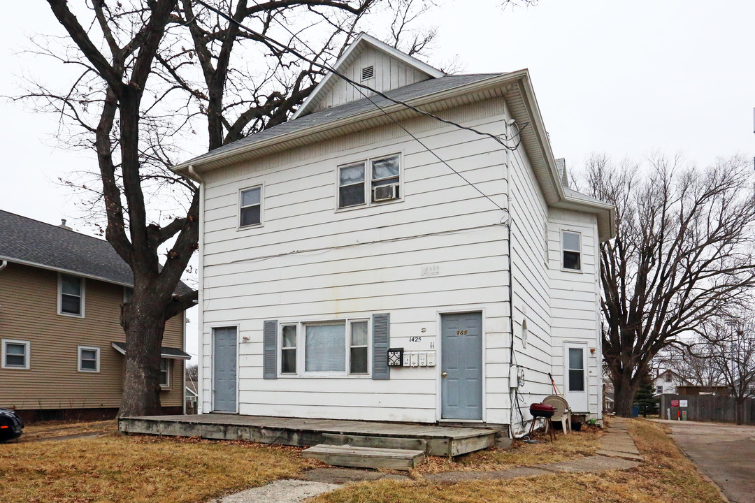 1425 30th St in Des Moines, IA - Building Photo