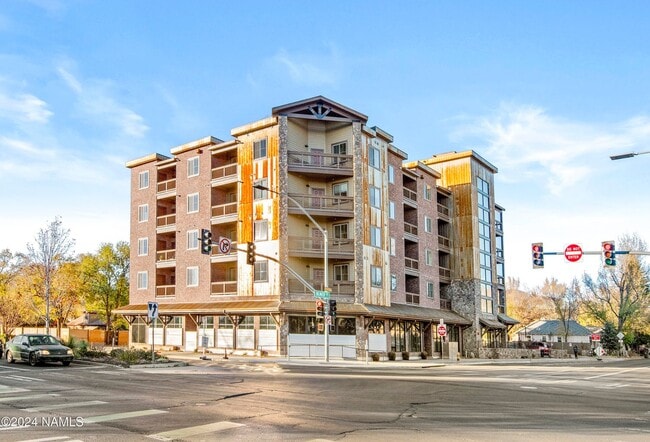 property at 207 S Beaver St