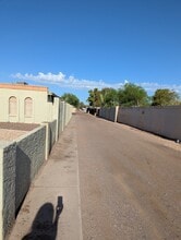 1420 N Evergreen St, Unit 2 in Chandler, AZ - Foto de edificio - Building Photo