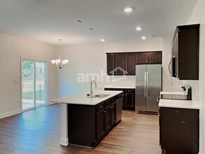 6192 W Calle Lingo in Tucson, AZ - Foto de edificio - Building Photo