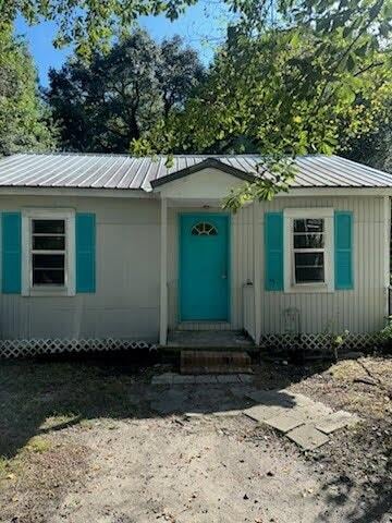 property at 2113 Barron Pl