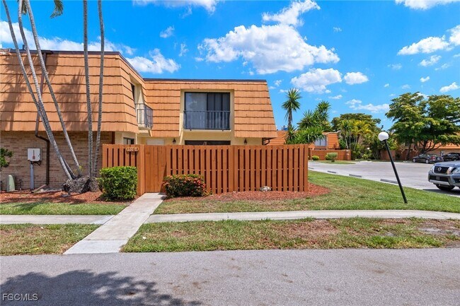 property at 1706 Park Meadows Dr