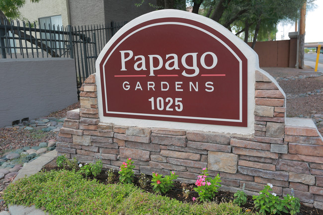 Papago Gardens Apartments in Phoenix, AZ - Building Photo - Building Photo