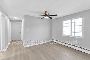 321 Beattie Ave in Lockport, NY - Building Photo