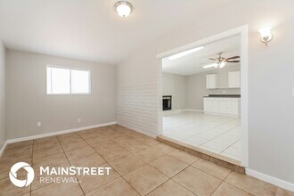 3242 S Champlain Ave in Tucson, AZ - Building Photo - Building Photo