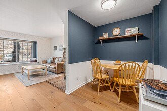 1885 S Quebec Way in Denver, CO - Building Photo - Building Photo