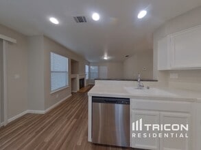 5101 Pioneer Ct in Antioch, CA - Building Photo - Building Photo