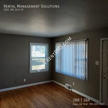 2201 SW 21st St in Topeka, KS - Building Photo - Building Photo