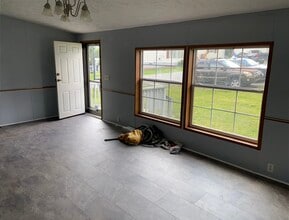 208 Silver Rd in Beaver, WV - Building Photo - Building Photo